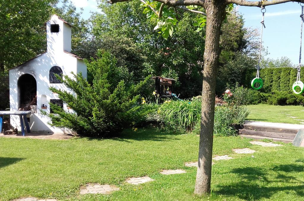 Rudolf'S Fogado Hotel Zsira ภายนอก รูปภาพ